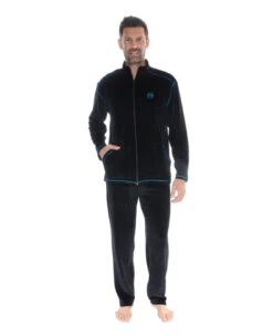 TENUE D'INTERIEUR. BRANT